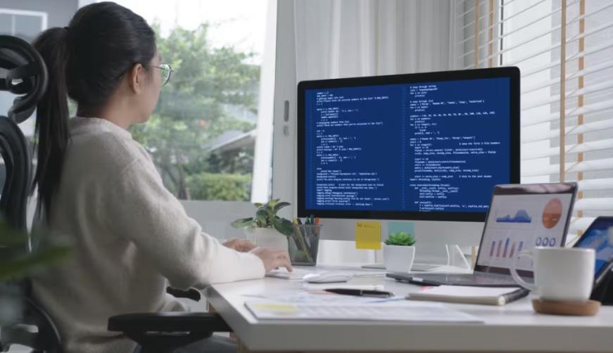 长顺县企业数字化解决方案:机器学习赋能商业模式升级的核心路径